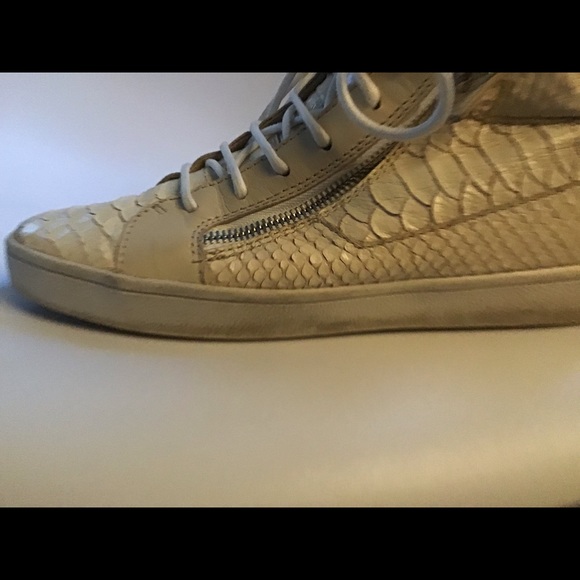 Giuseppe Zanotti Design Hightop Sneakers - Picture 3 of 7
